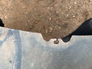 bontott VW TOURAN Jobb első Dobbetét (Kerékjárati, Műanyag)