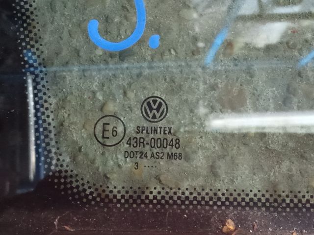 bontott VW TOURAN Jobb első Fixüveg (Ajtóban)