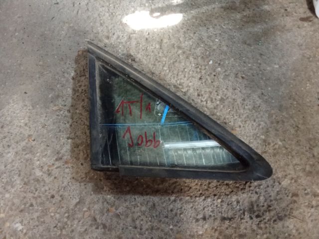 bontott VW TOURAN Jobb első Fixüveg (Ajtóban)