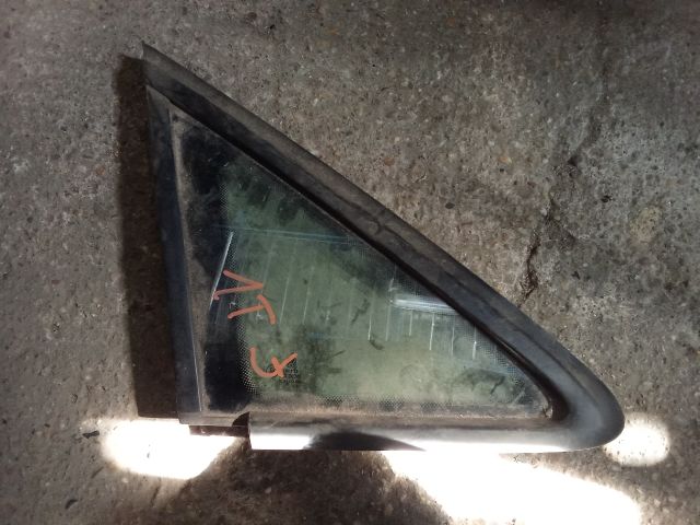 bontott VW TOURAN Jobb első Fixüveg (Ajtóban)