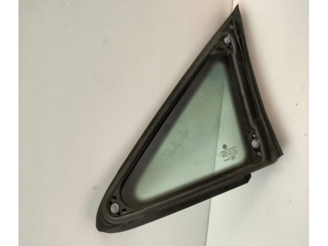 bontott VW TOURAN Jobb első Fixüveg (Ajtóban)