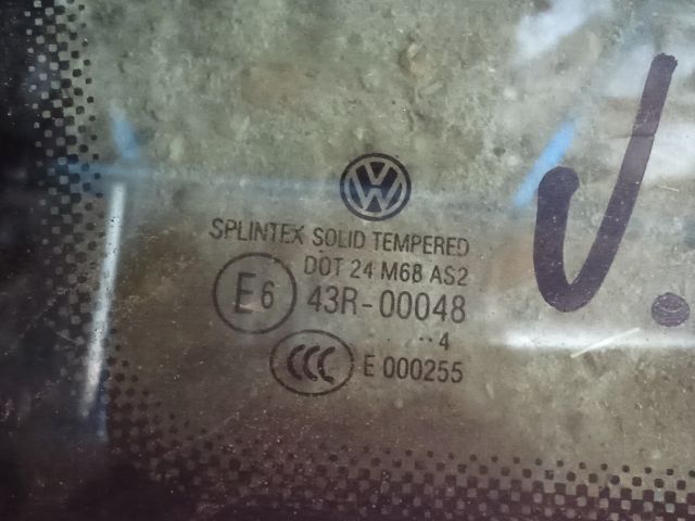 bontott VW TOURAN Jobb első Fixüveg (Ajtóban)