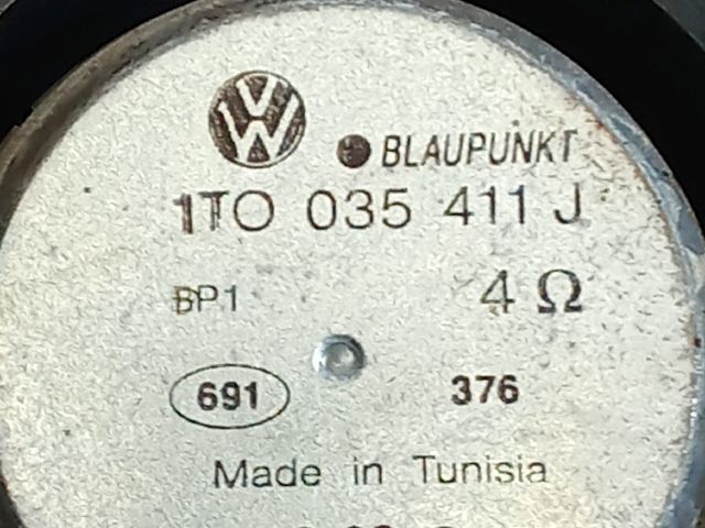 bontott VW TOURAN Jobb első Hangszóró