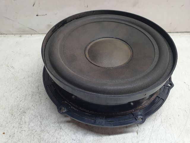 bontott VW TOURAN Jobb első Hangszóró