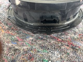 bontott VW TOURAN Jobb első Hangszóró