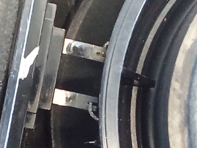 bontott VW TOURAN Jobb első Hangszóró