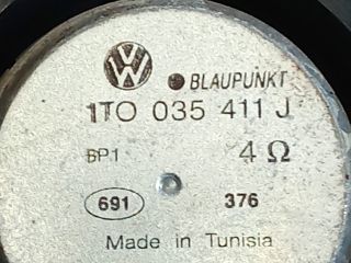 bontott VW TOURAN Jobb első Hangszóró