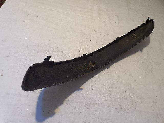 bontott VW TOURAN Jobb első Lökhárító Díszléc