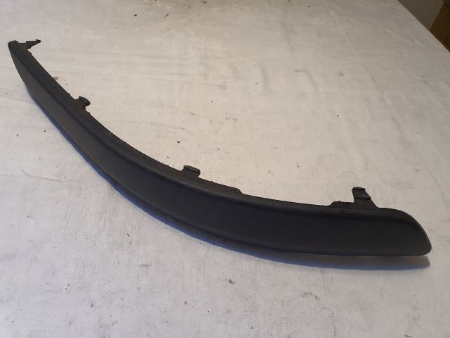 bontott VW TOURAN Jobb első Lökhárító Díszléc