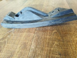 bontott VW TOURAN Jobb első Lökhárító Tartó (Műanyag)