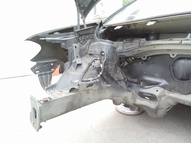 bontott VW TOURAN Jobb első Negyed Karosszéria Csomag