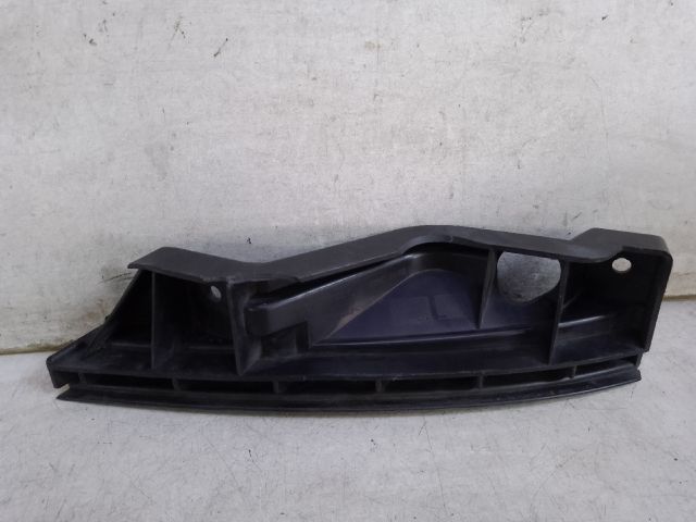 bontott VW TOURAN Jobb első Oldal Lökhárító Tartó (Műanyag)