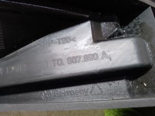 bontott VW TOURAN Jobb első Oldal Lökhárító Tartó (Műanyag)