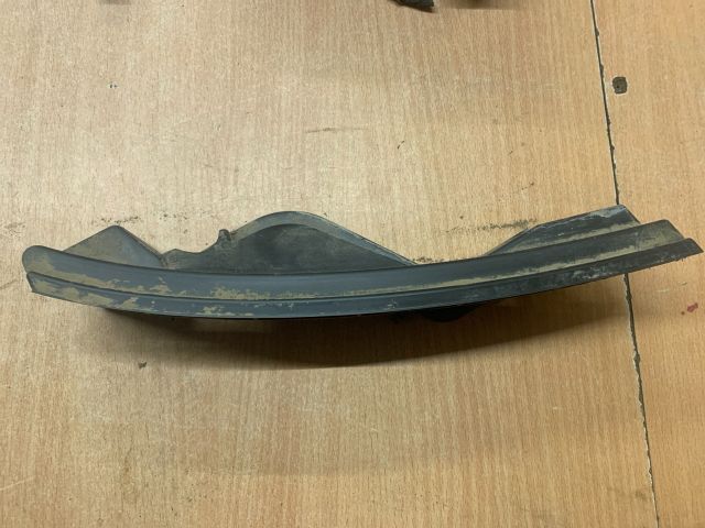 bontott VW TOURAN Jobb első Oldal Lökhárító Tartó (Műanyag)