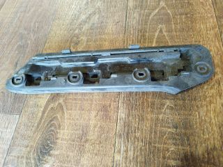 bontott VW TOURAN Jobb első Oldal Lökhárító Tartó (Műanyag)