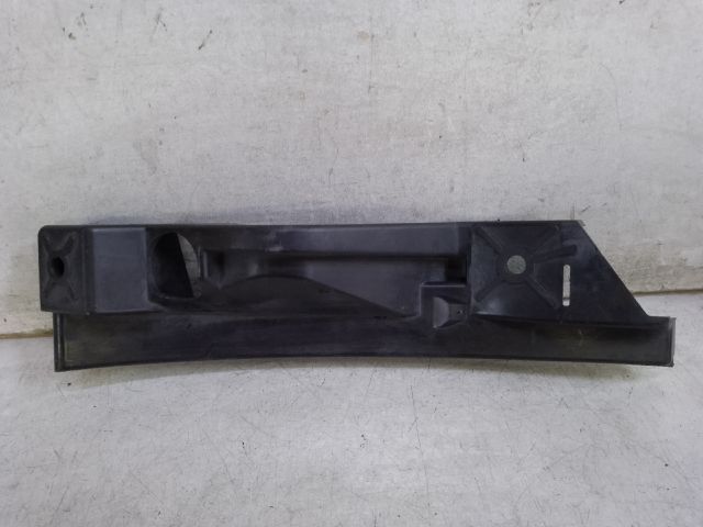 bontott VW TOURAN Jobb első Oldal Lökhárító Tartó (Műanyag)