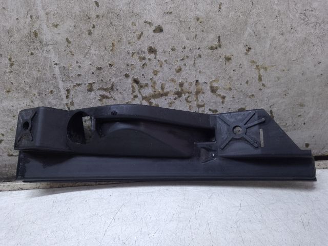 bontott VW TOURAN Jobb első Oldal Lökhárító Tartó (Műanyag)