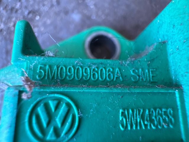 bontott VW TOURAN Jobb első Oldal Ütközés Érzékelő