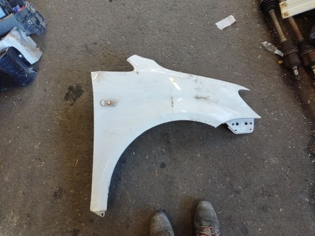 bontott VW TOURAN Jobb első Sárvédő