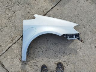 bontott VW TOURAN Jobb első Sárvédő