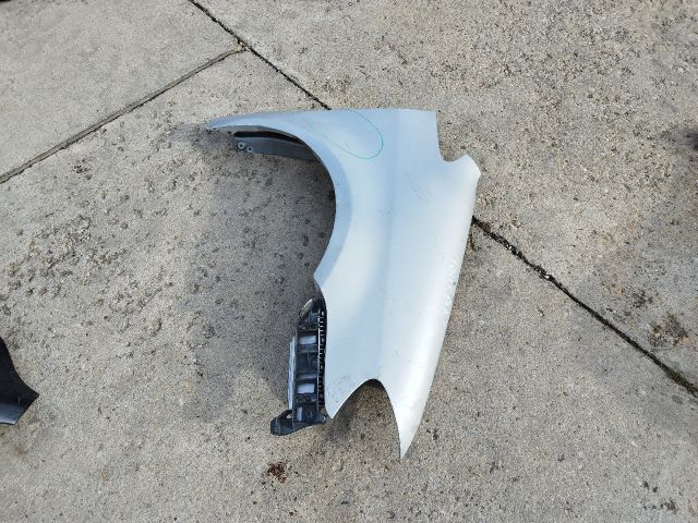 bontott VW TOURAN Jobb első Sárvédő