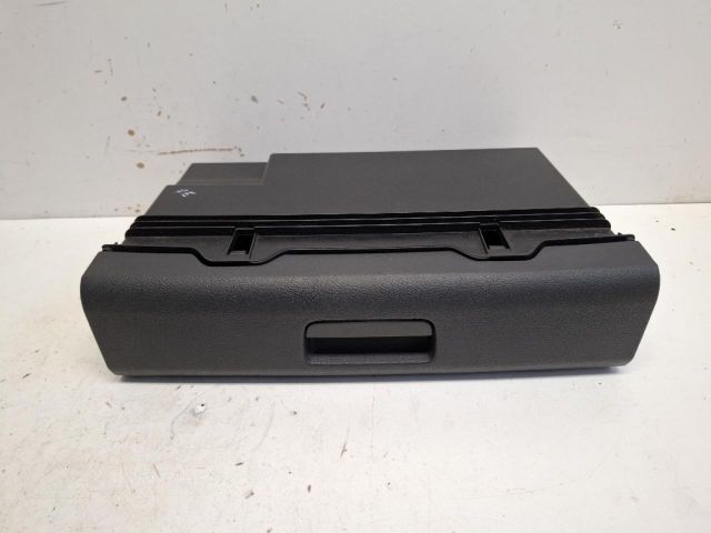 bontott VW TOURAN Jobb első Tároló Rekesz