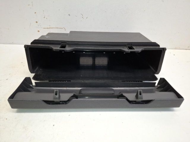 bontott VW TOURAN Jobb első Tároló Rekesz