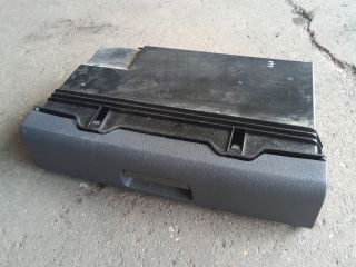 bontott VW TOURAN Jobb első Tároló Rekesz