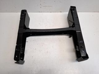 bontott VW TOURAN Jobb első Üléstartó Sín