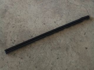 bontott VW TOURAN Jobb első Vízlehúzó Gumicsík