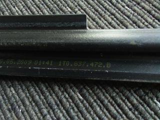 bontott VW TOURAN Jobb első Vízlehúzó Gumicsík