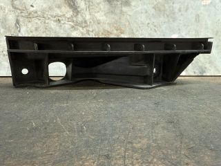 bontott VW TOURAN Jobb Fényszóró Tartó