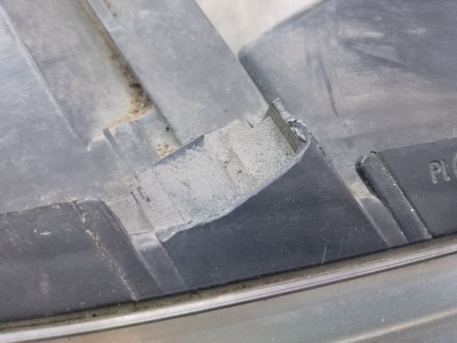 bontott VW TOURAN Jobb Fényszóró