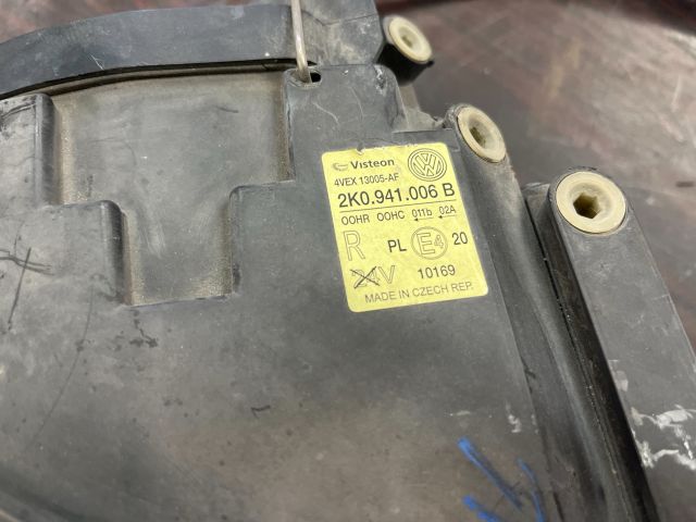 bontott VW TOURAN Jobb Fényszóró