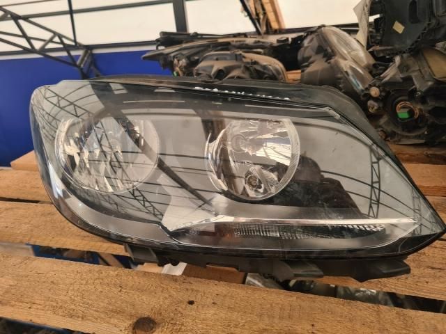 bontott VW TOURAN Jobb Fényszóró