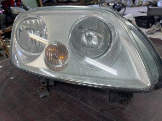 bontott VW TOURAN Jobb Fényszóró