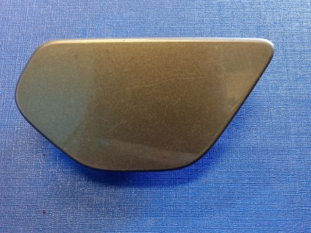 bontott VW TOURAN Jobb Fényszórómosó Fedél