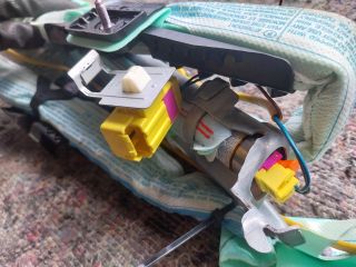 bontott VW TOURAN Jobb Függönylégzsák és Oldallégzsák