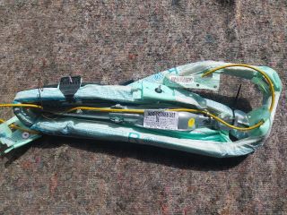 bontott VW TOURAN Jobb Függönylégzsák és Oldallégzsák