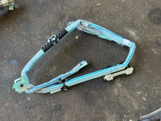 bontott VW TOURAN Jobb Függönylégzsák és Oldallégzsák