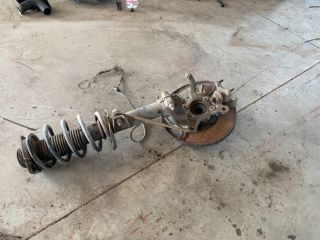 bontott VW TOURAN Jobb Gólyaláb Csonkállvánnyal