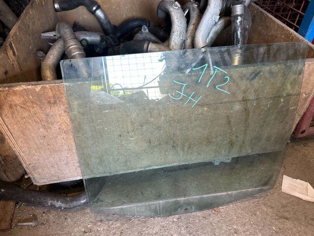 bontott VW TOURAN Jobb hátsó Ablak