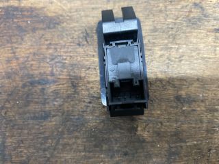 bontott VW TOURAN Jobb hátsó Ablakemelő Kapcsoló