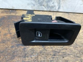 bontott VW TOURAN Jobb hátsó Ablakemelő Kapcsoló