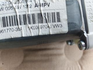 bontott VW TOURAN Jobb hátsó Ablakemelő Motor