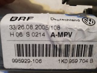 bontott VW TOURAN Jobb hátsó Ablakemelő Motor