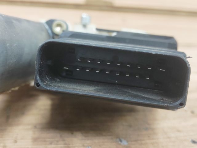 bontott VW TOURAN Jobb hátsó Ablakemelő Motor