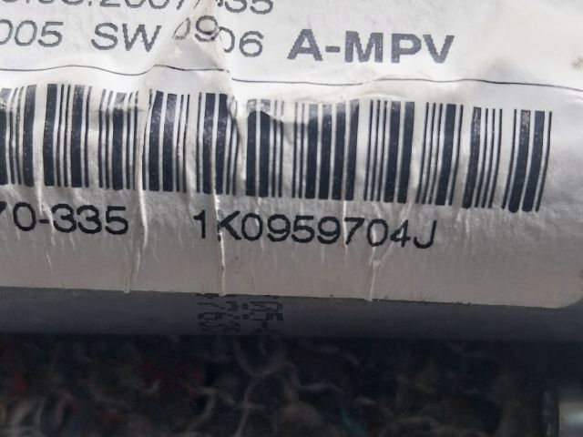 bontott VW TOURAN Jobb hátsó Ablakemelő Motor