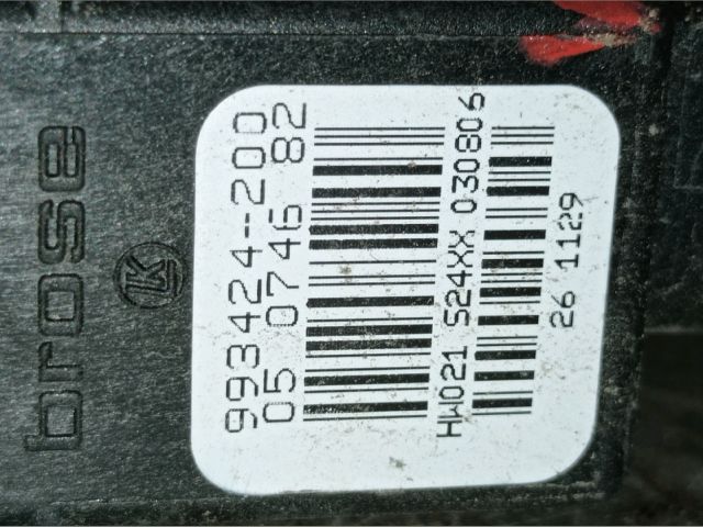 bontott VW TOURAN Jobb hátsó Ablakemelő Motor