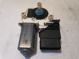 bontott VW TOURAN Jobb hátsó Ablakemelő Motor